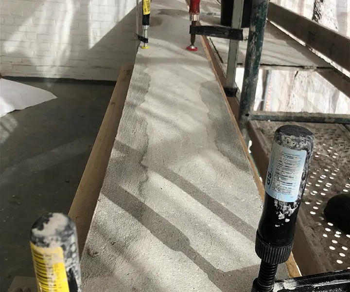 Réparation d'un mur en béton